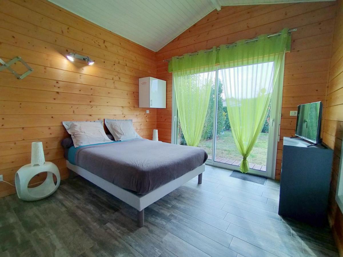 Gite Avec Piscine Et Espace Bien-Etre Partages Entre Bordeaux Et Lacanau Ocean (Adults Only) Brach Exterior photo